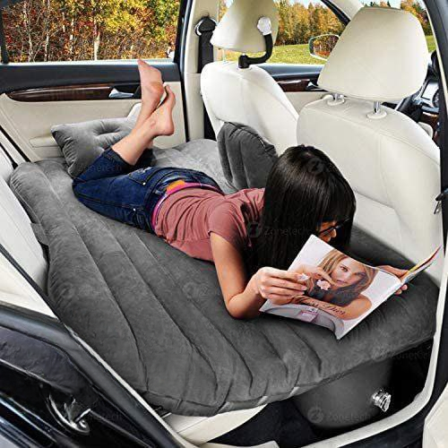 Matelas gonflable pour voiture avec deux oreillers